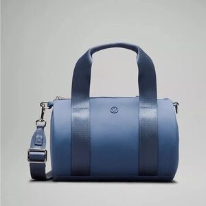 lululemon knit Nylon Mini Barrel Duffle Oasis Blue NWT